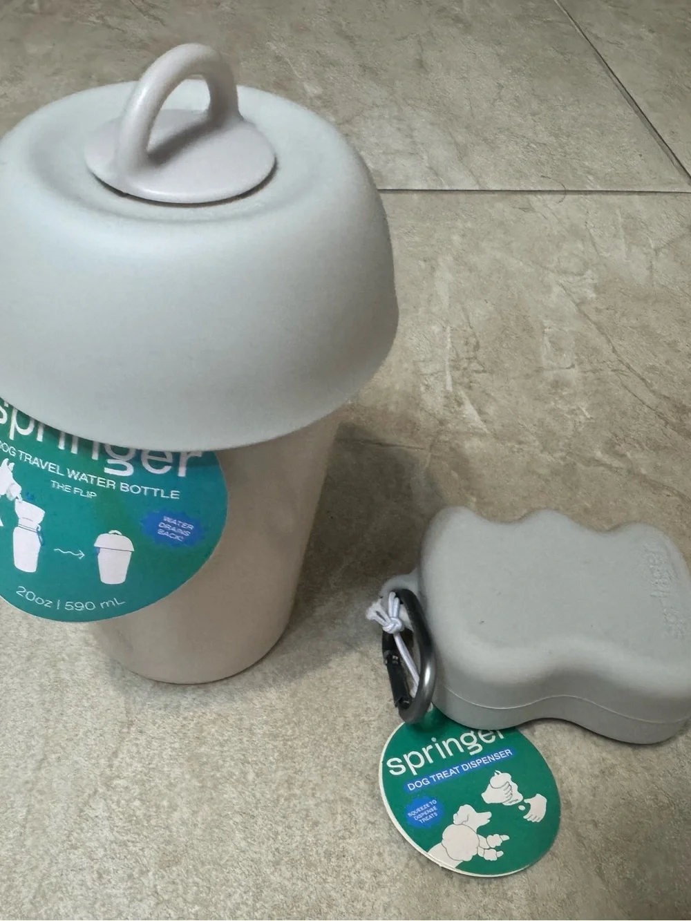 Springer Flip Dog Travel Bottle & Treat Dispenser